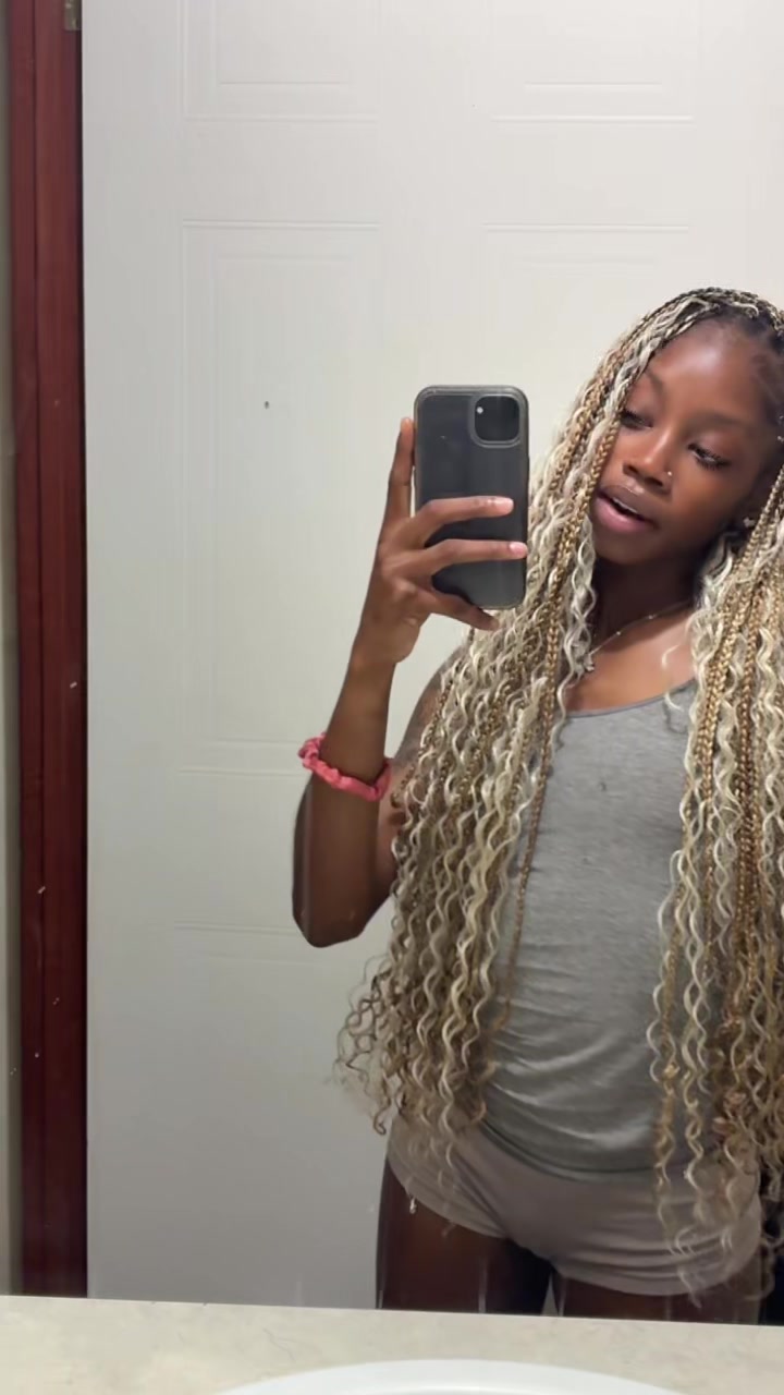 @Marie👱🏾♀️