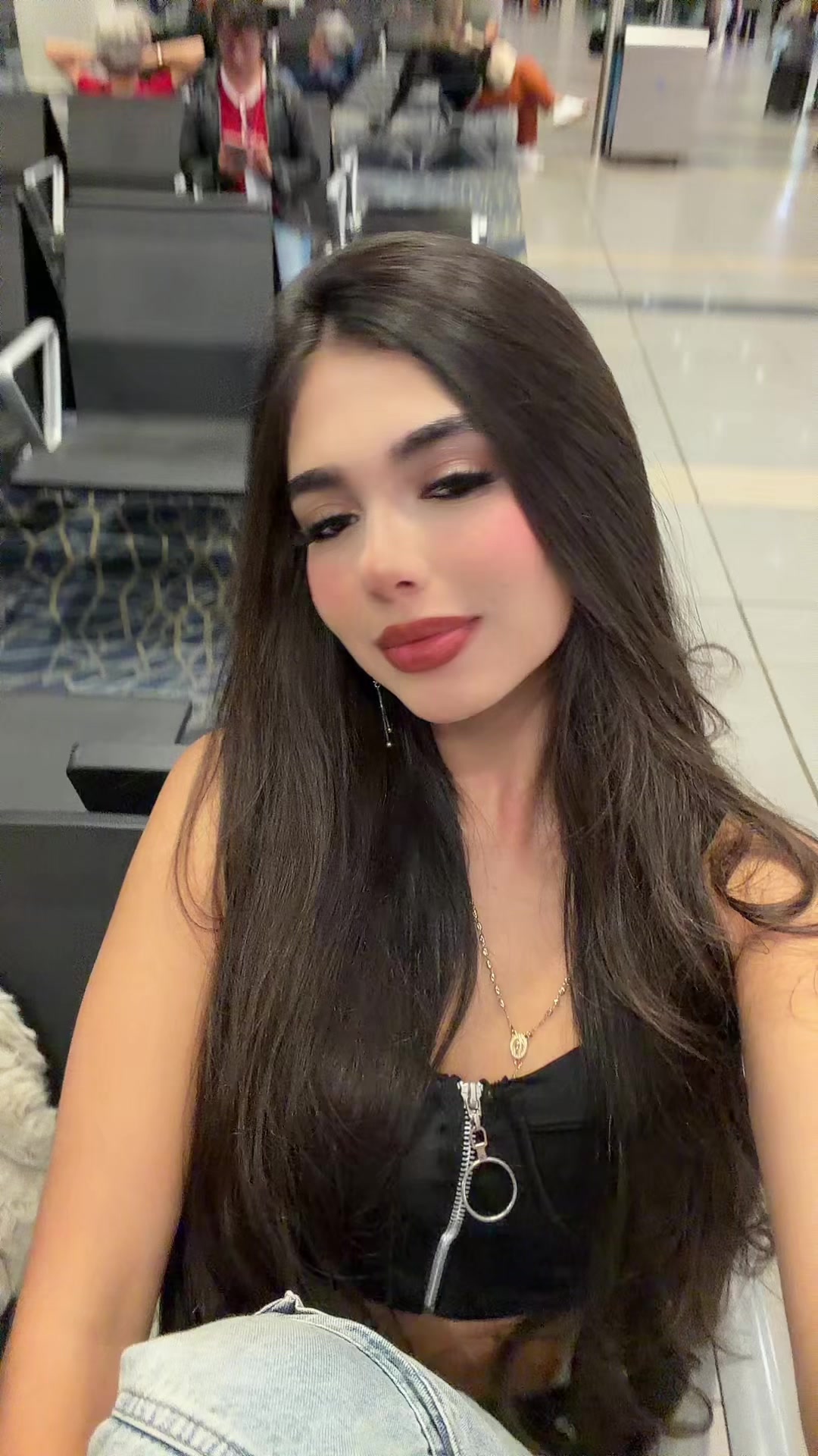 @valenmejia_oficial