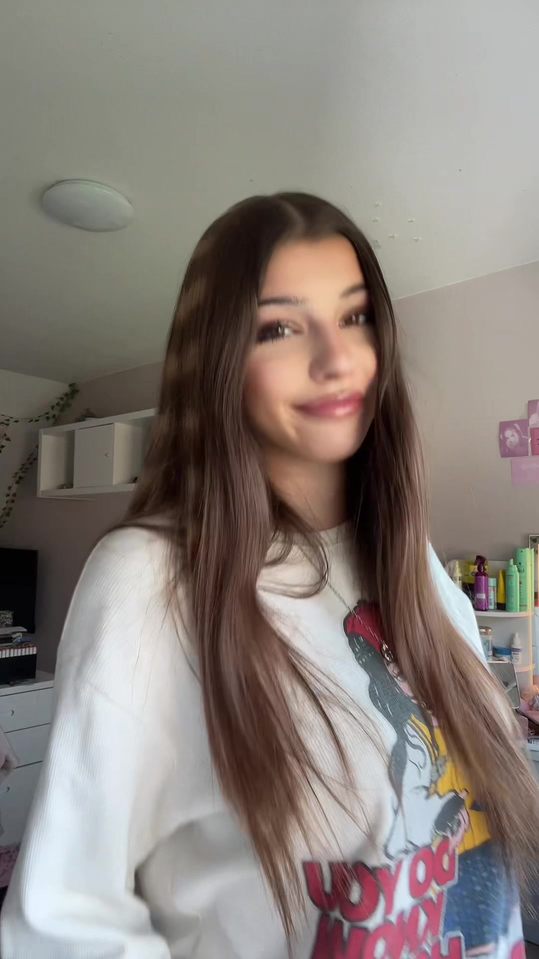 @𝓂𝒾𝓁✩𝒶