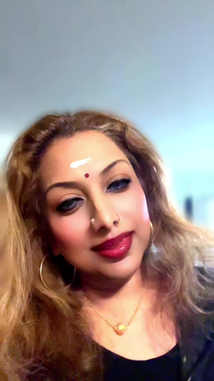 @Shobananava🇨🇦🇱🇰🇸🇬🇳🇬
