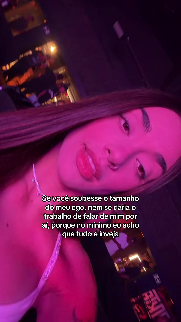 @Naíla