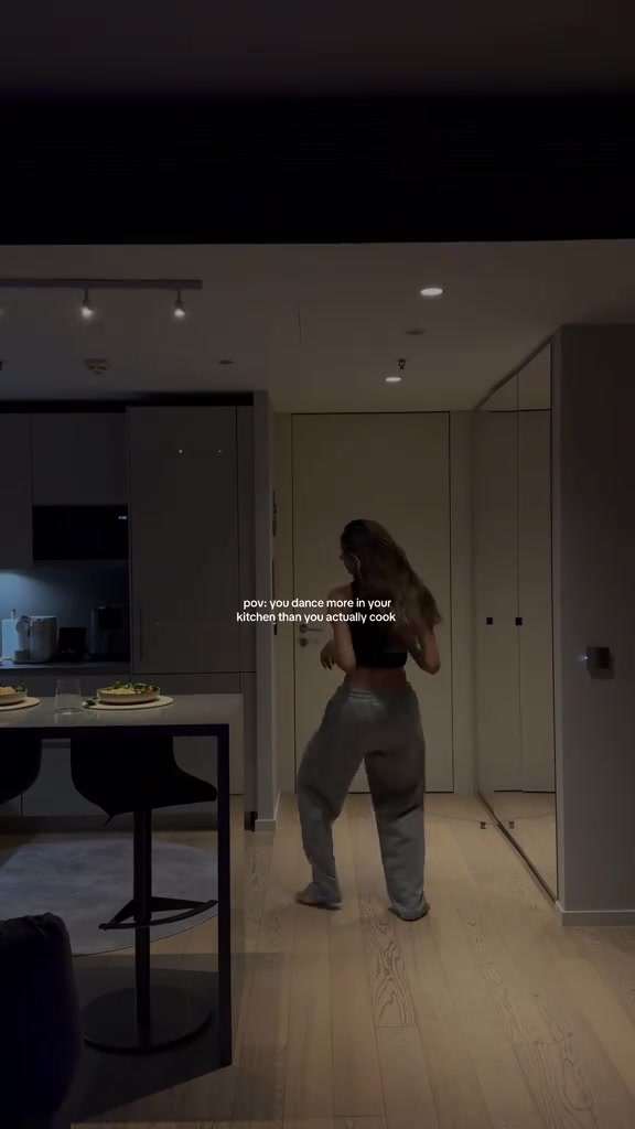 @AudreyLanre