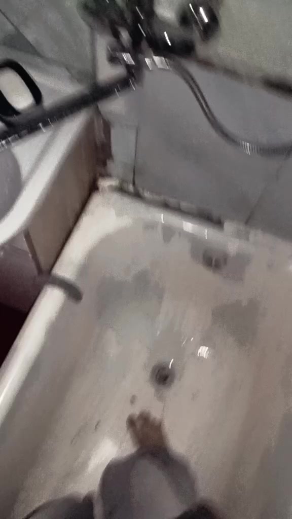 @Мангл