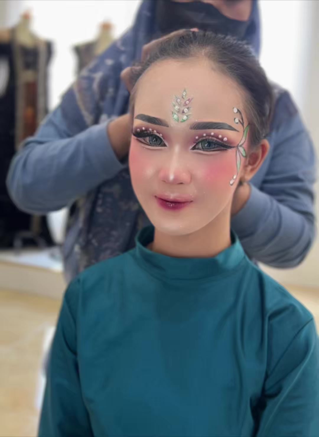 @Zahra Mua
