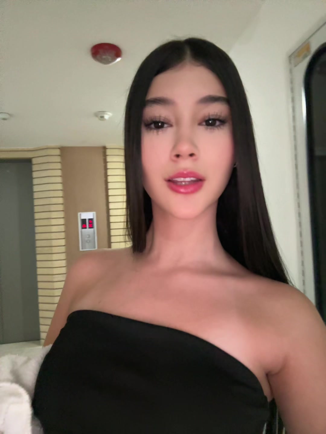 @samanthg._