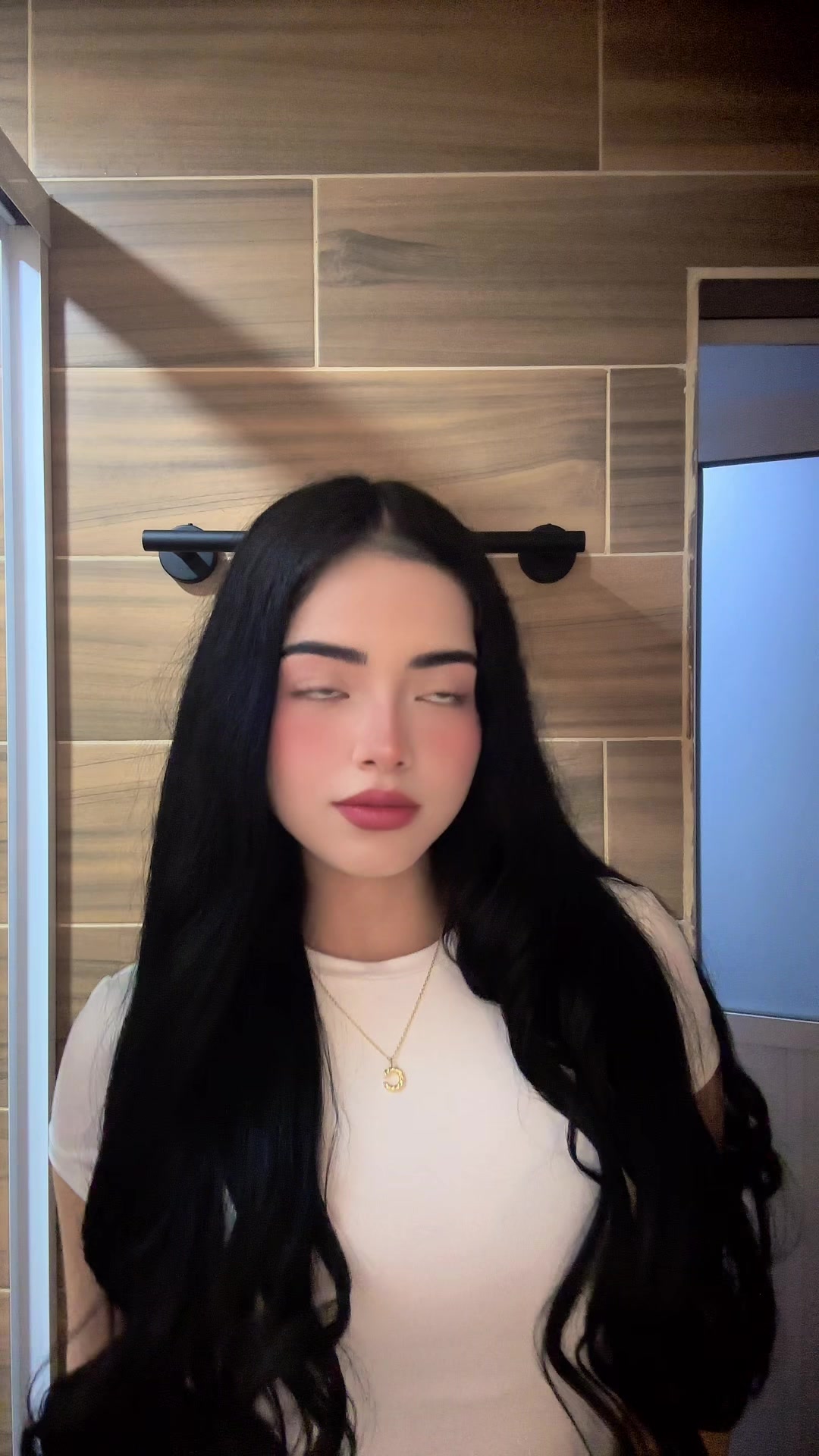 @Jiji