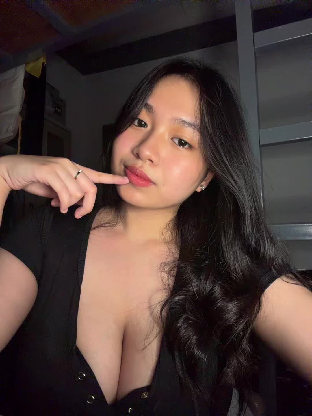 @Samantha