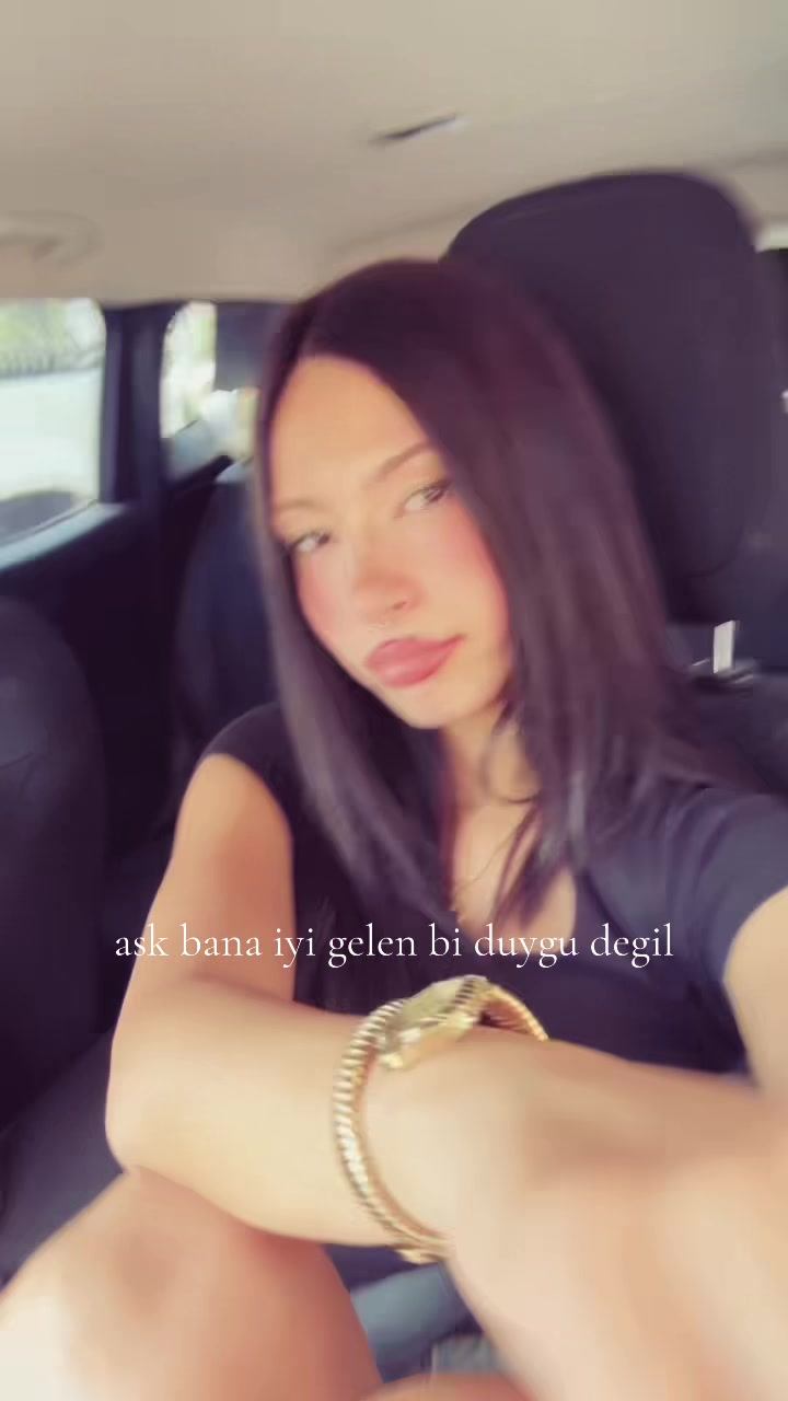 @Hira K&ouml;ksoy