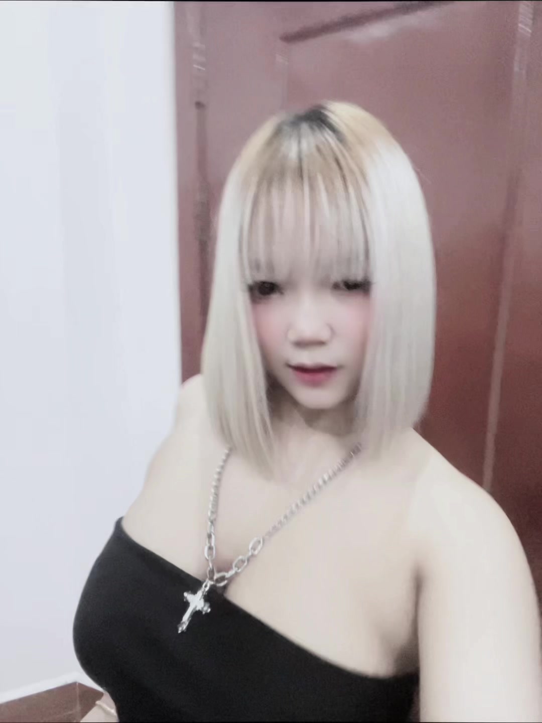 @ហ្វារ ហ្វារ💞