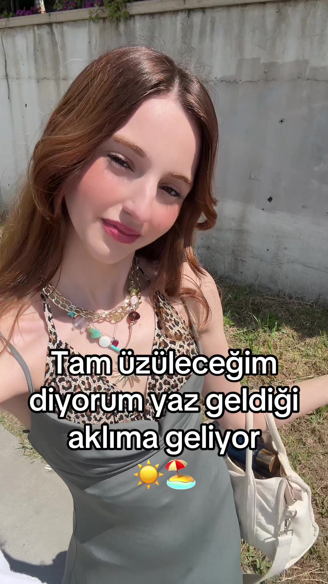 @isramoonstyle