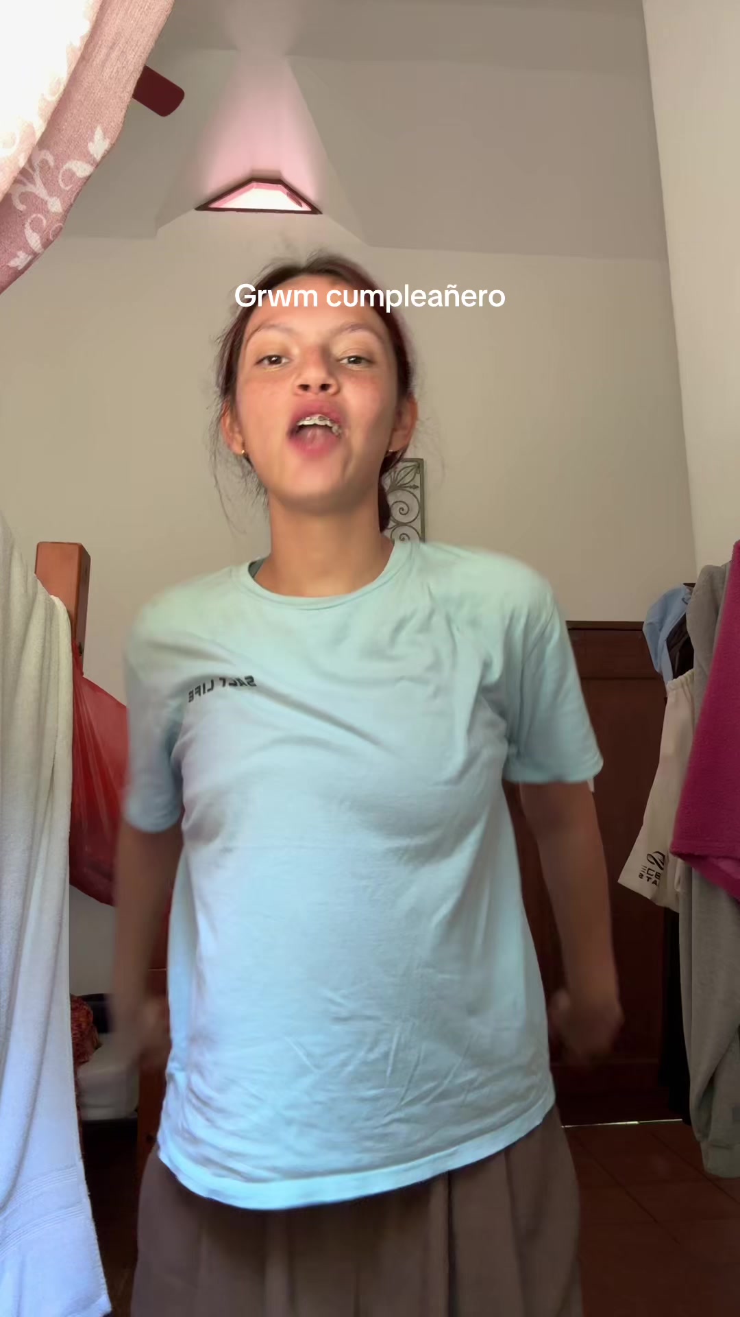 @Pameluks_