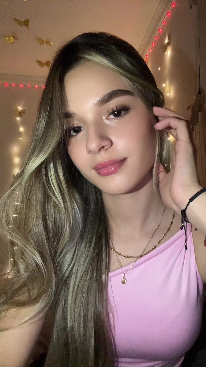 @Nicole 💜