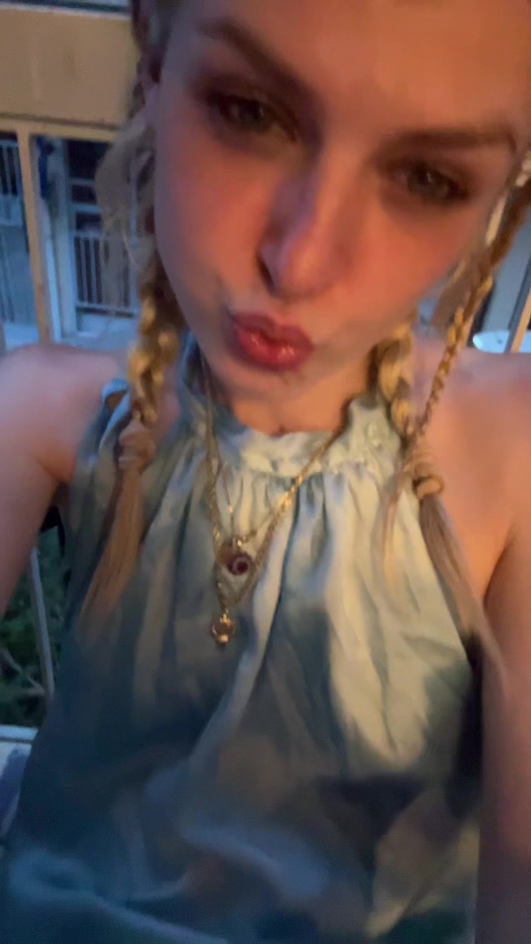 @alaniroza