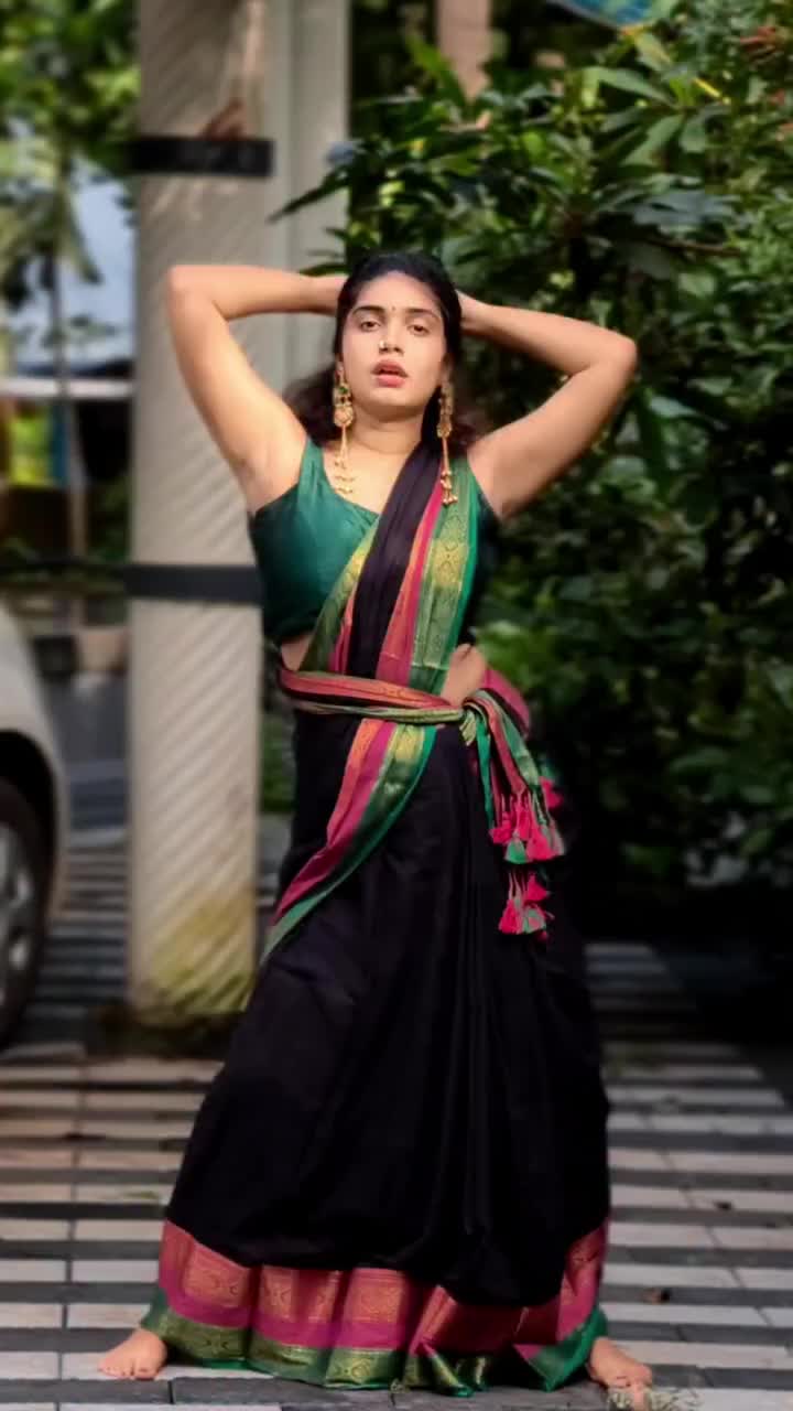 @Neeruttyy_Chinuttyy