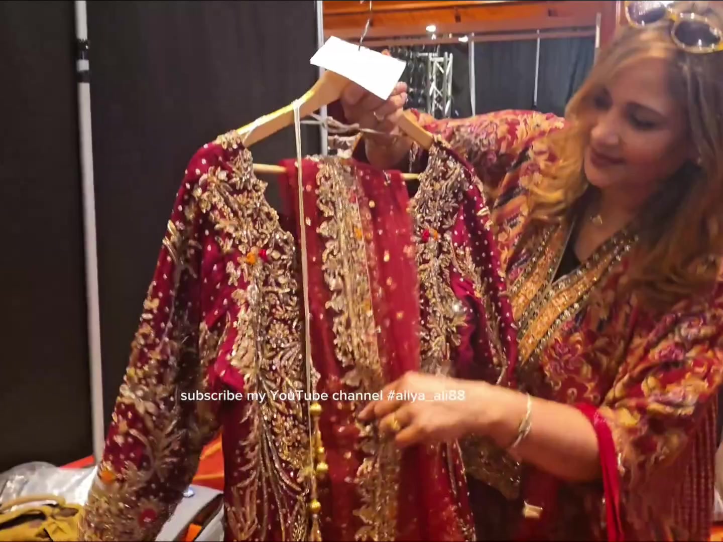 @iqra Aziz vlogs