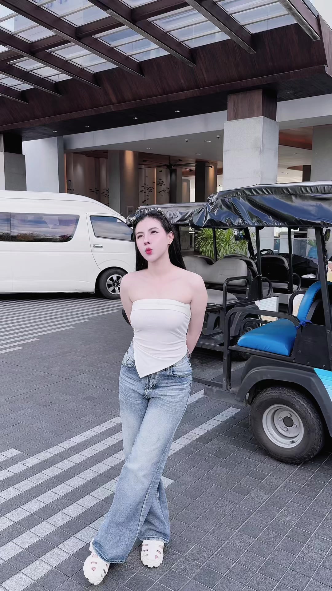 @พี่ท๊อปปิก CEO ครีมโสมยูริ
