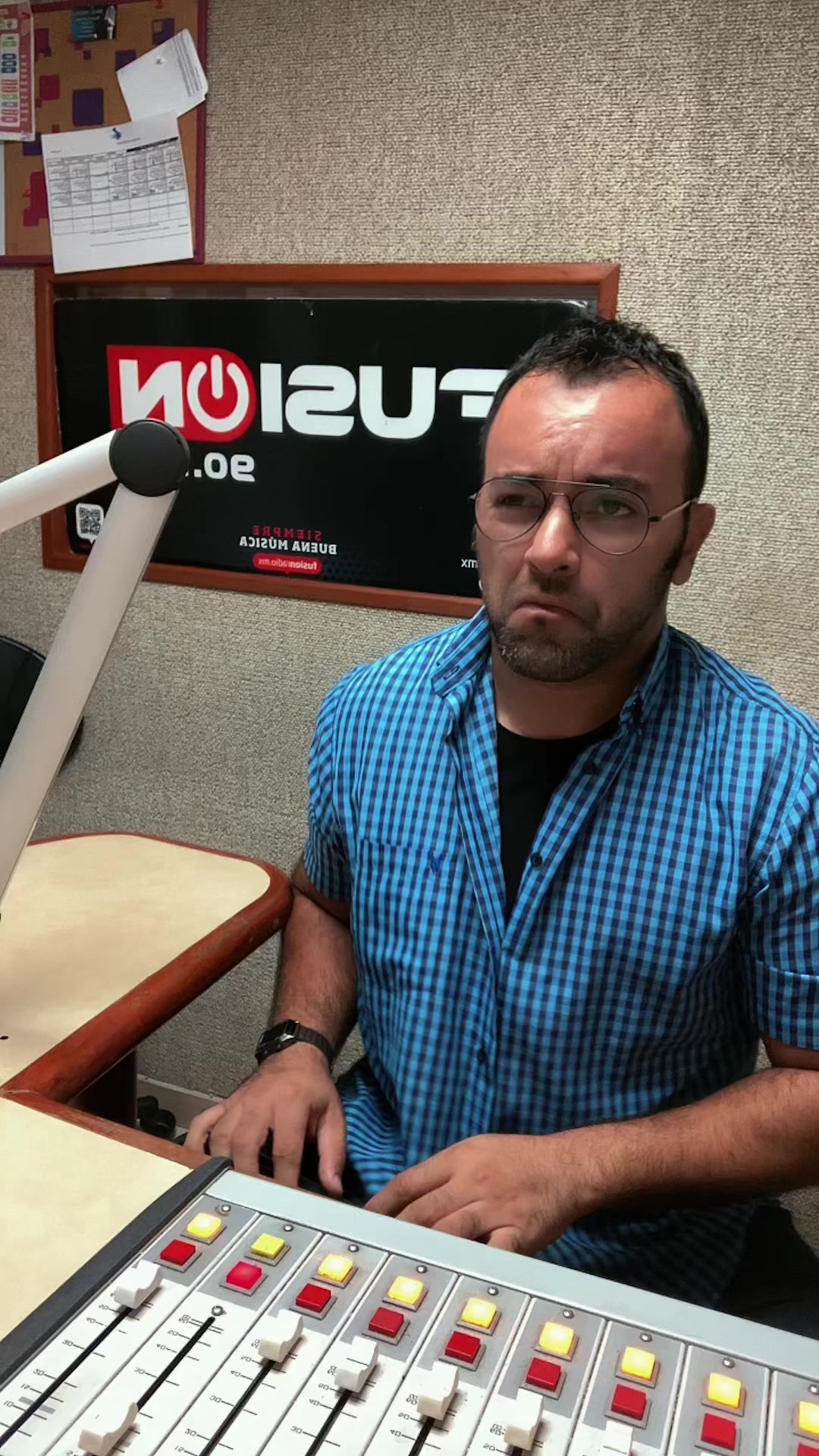 @Fusión 90.1 FM