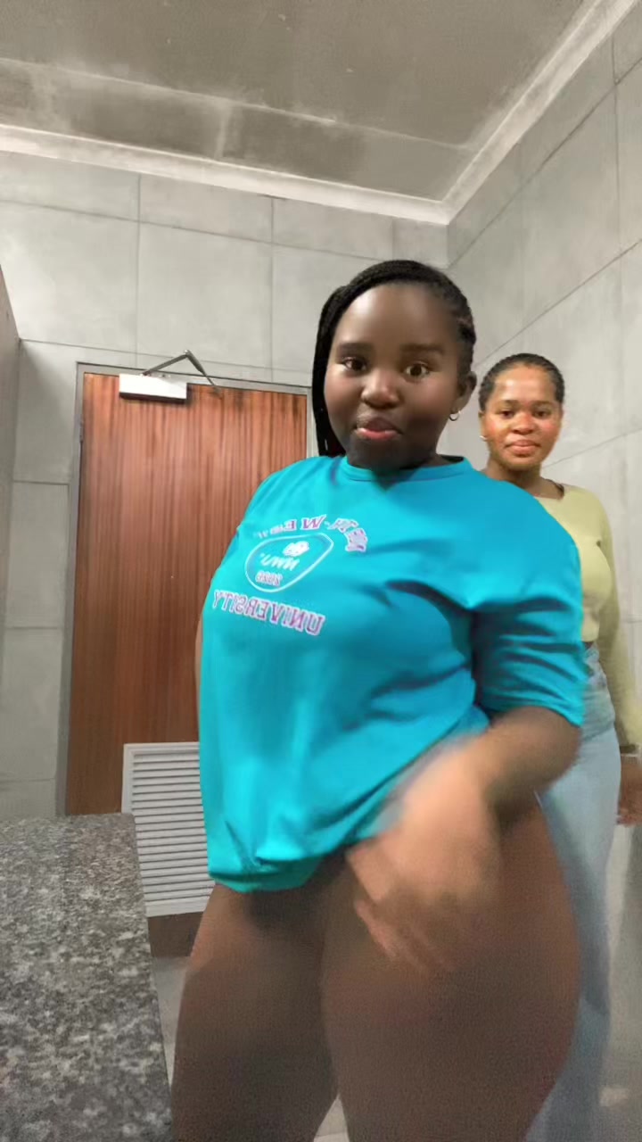 @Sphumelele. N