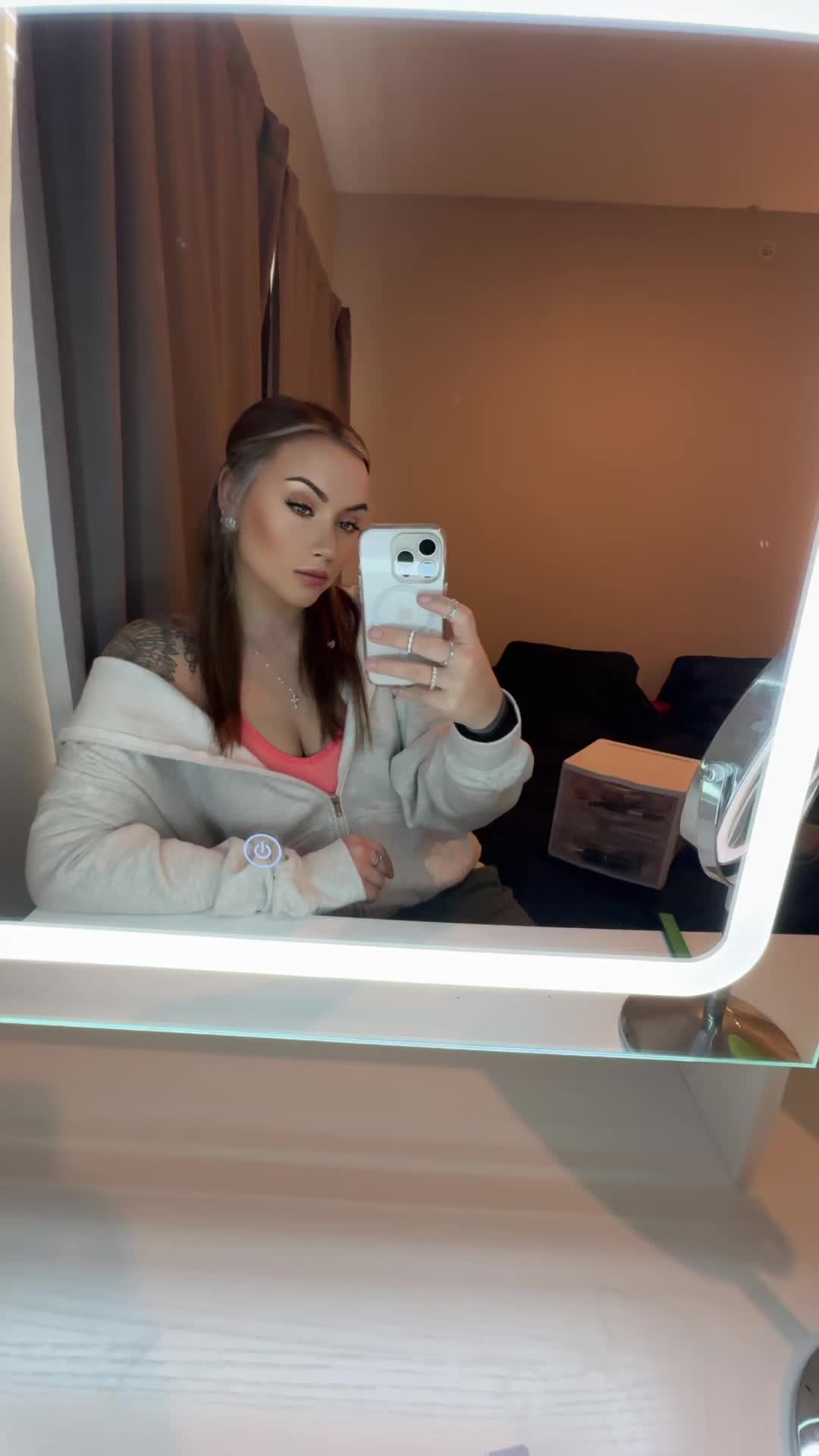 @Mal