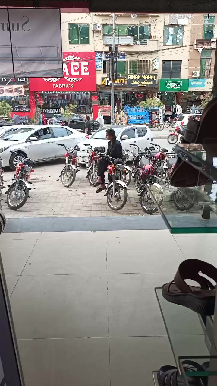 @𝘽 𝙁