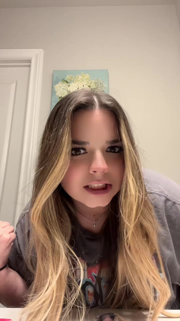 @Cassidy Rose | Author ๐