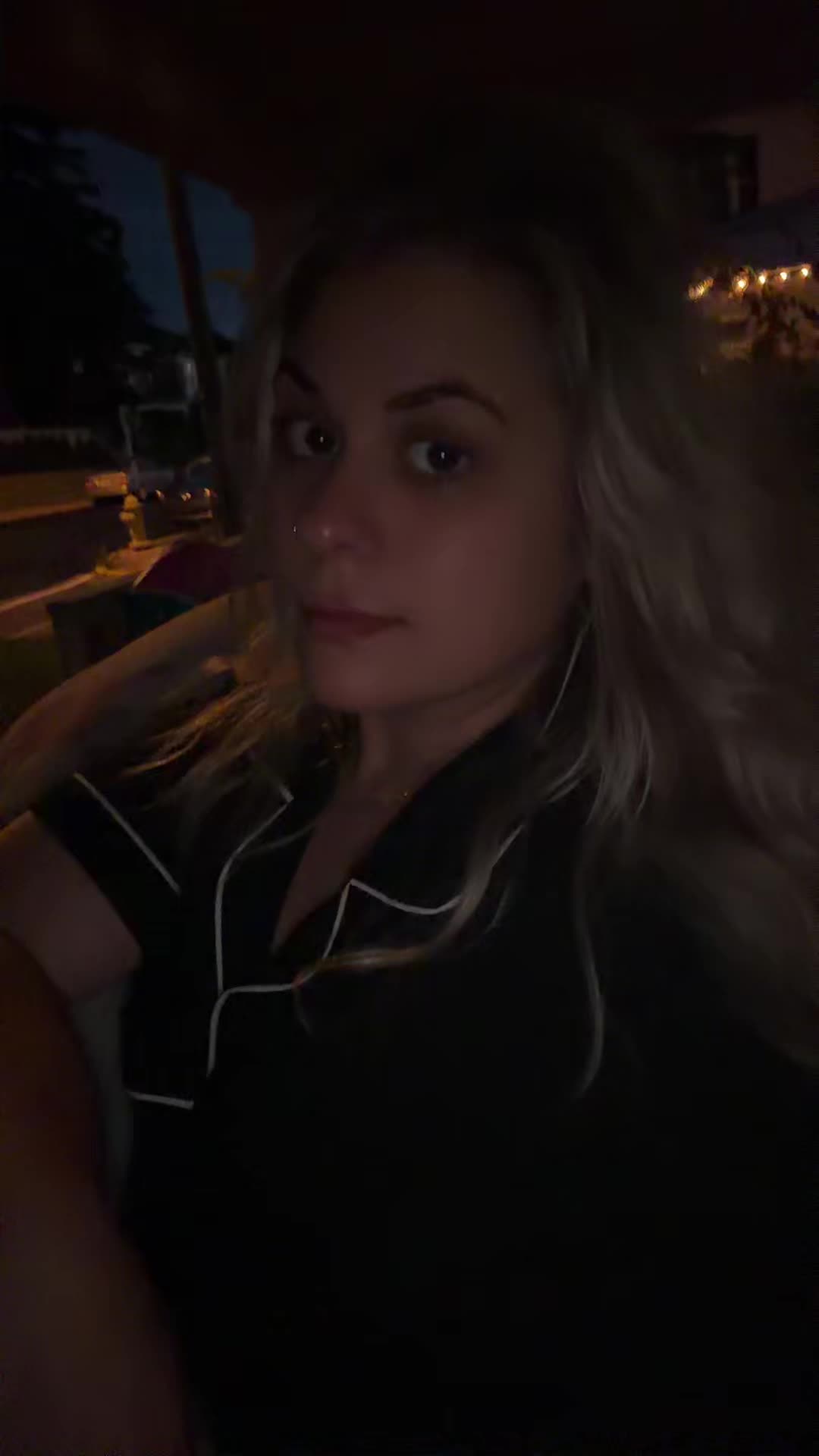 @Samantha