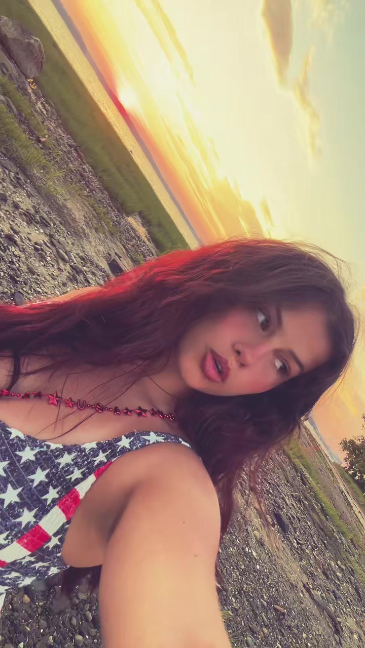 @Liv