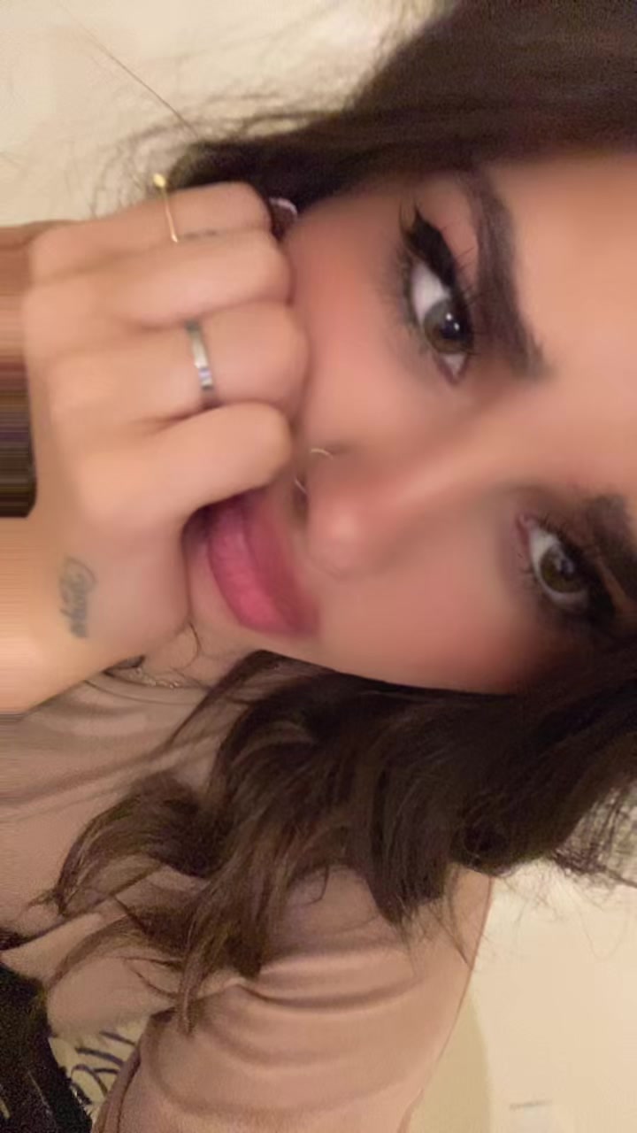 @_Sacha_