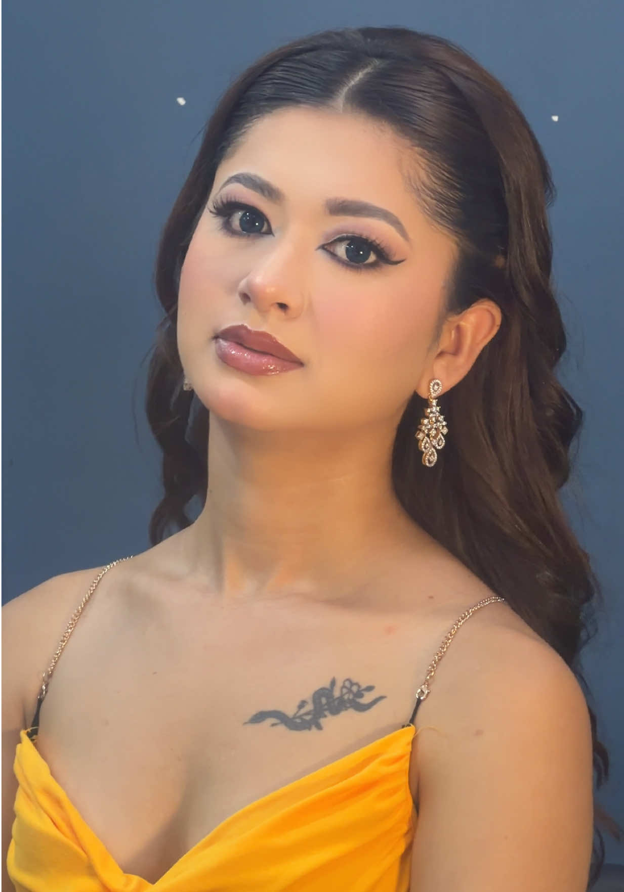 @Dipa shahi 🕊️