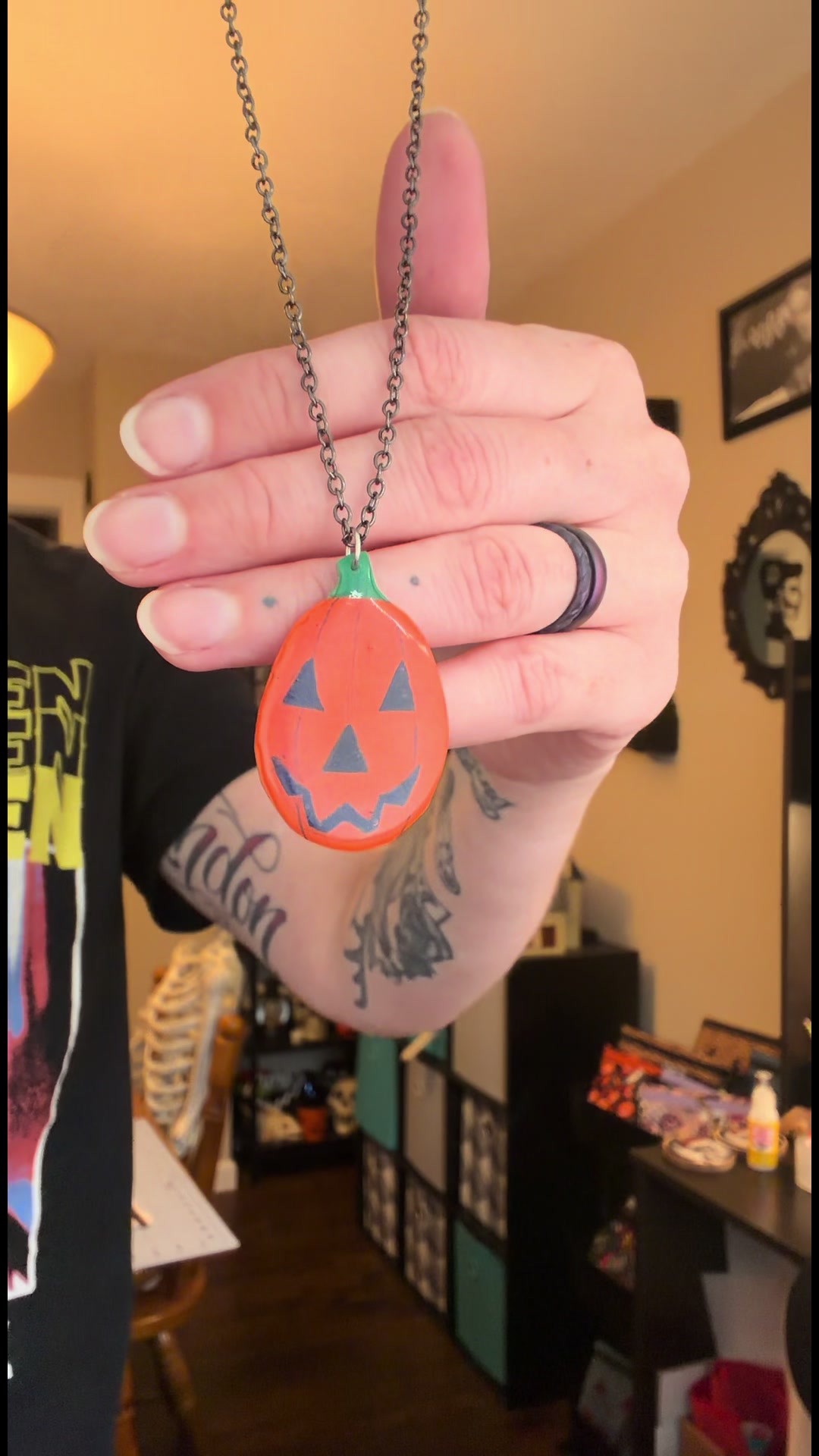 @🦇Becky