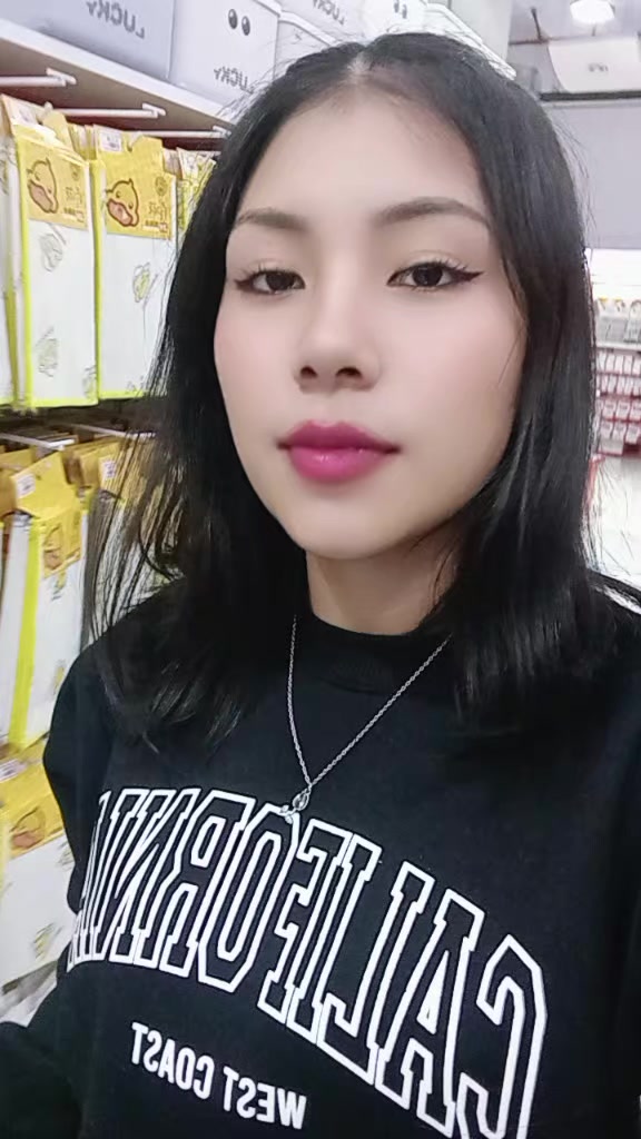 @𝓳𝓱𝓸𝓼𝓼𝔂 𝓹𝓪𝓬𝓱𝓮𝓬𝓸 ッ