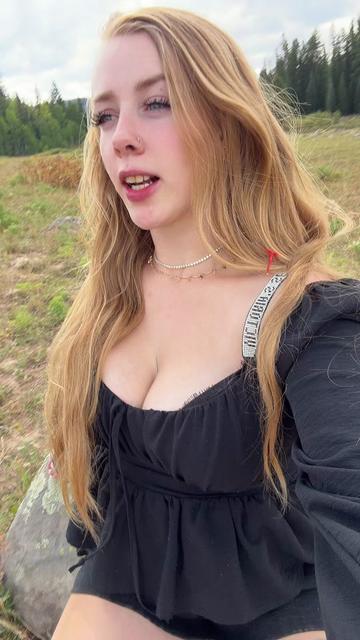@Blondie