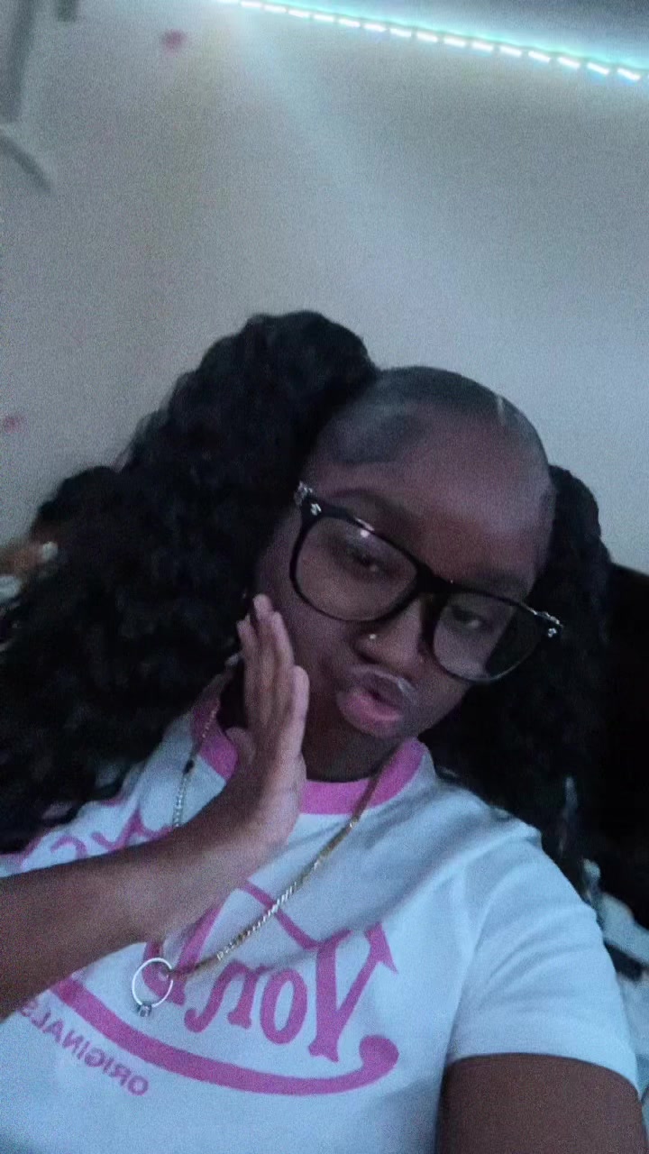 @theyyyluviceyy