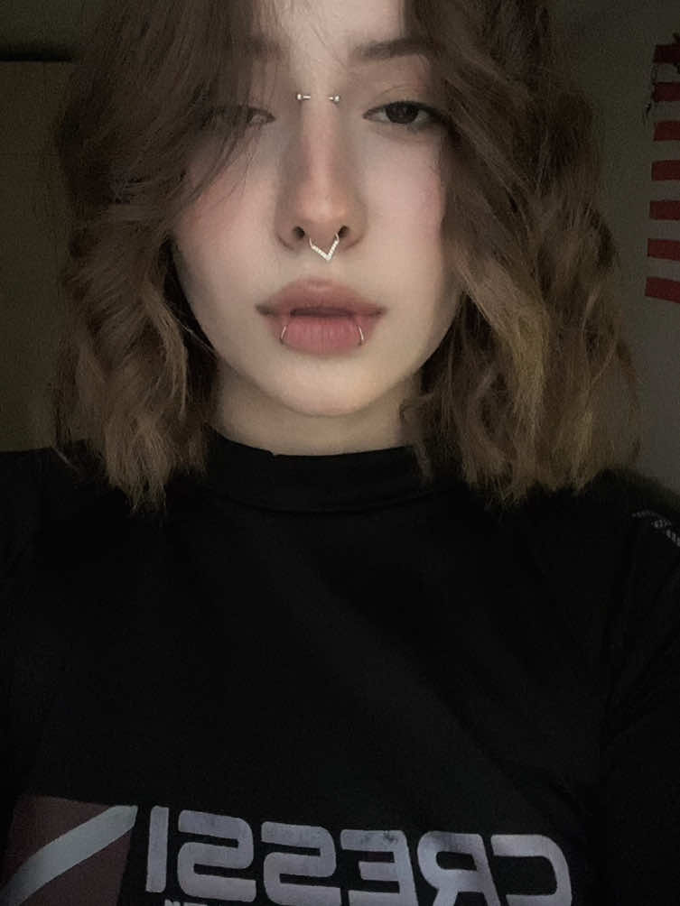 @женька