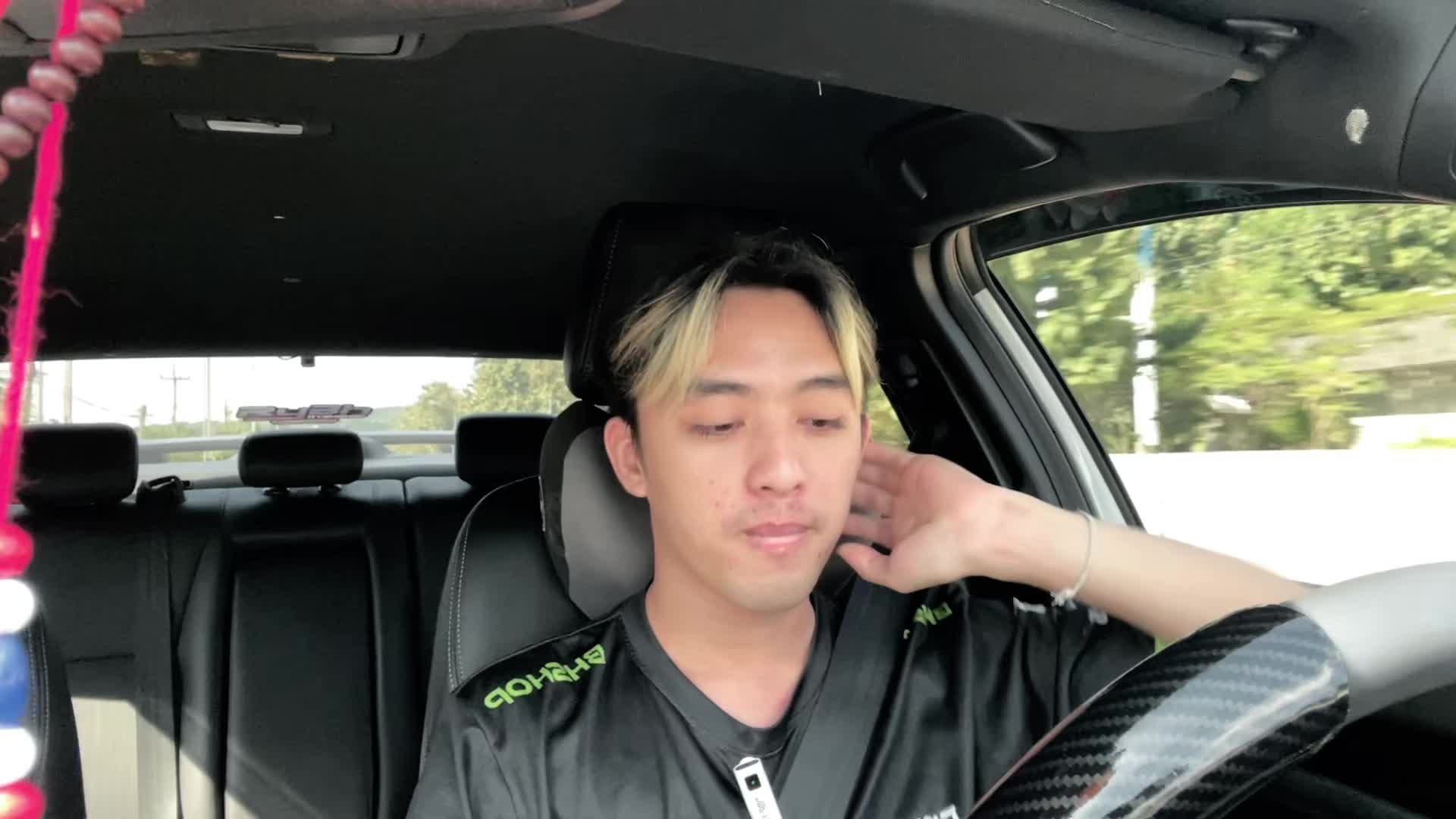@BOMHUBZ