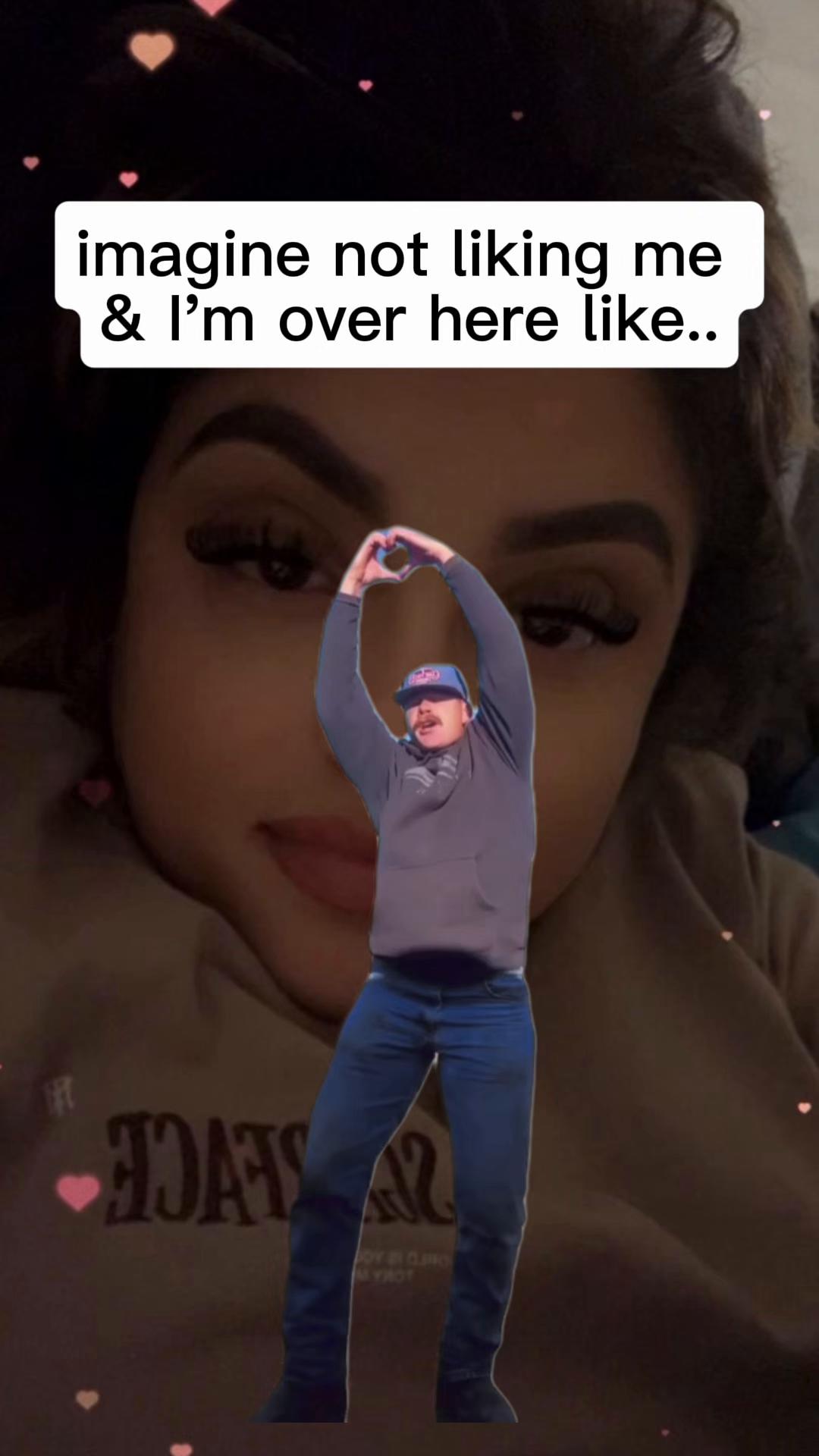 @🐼