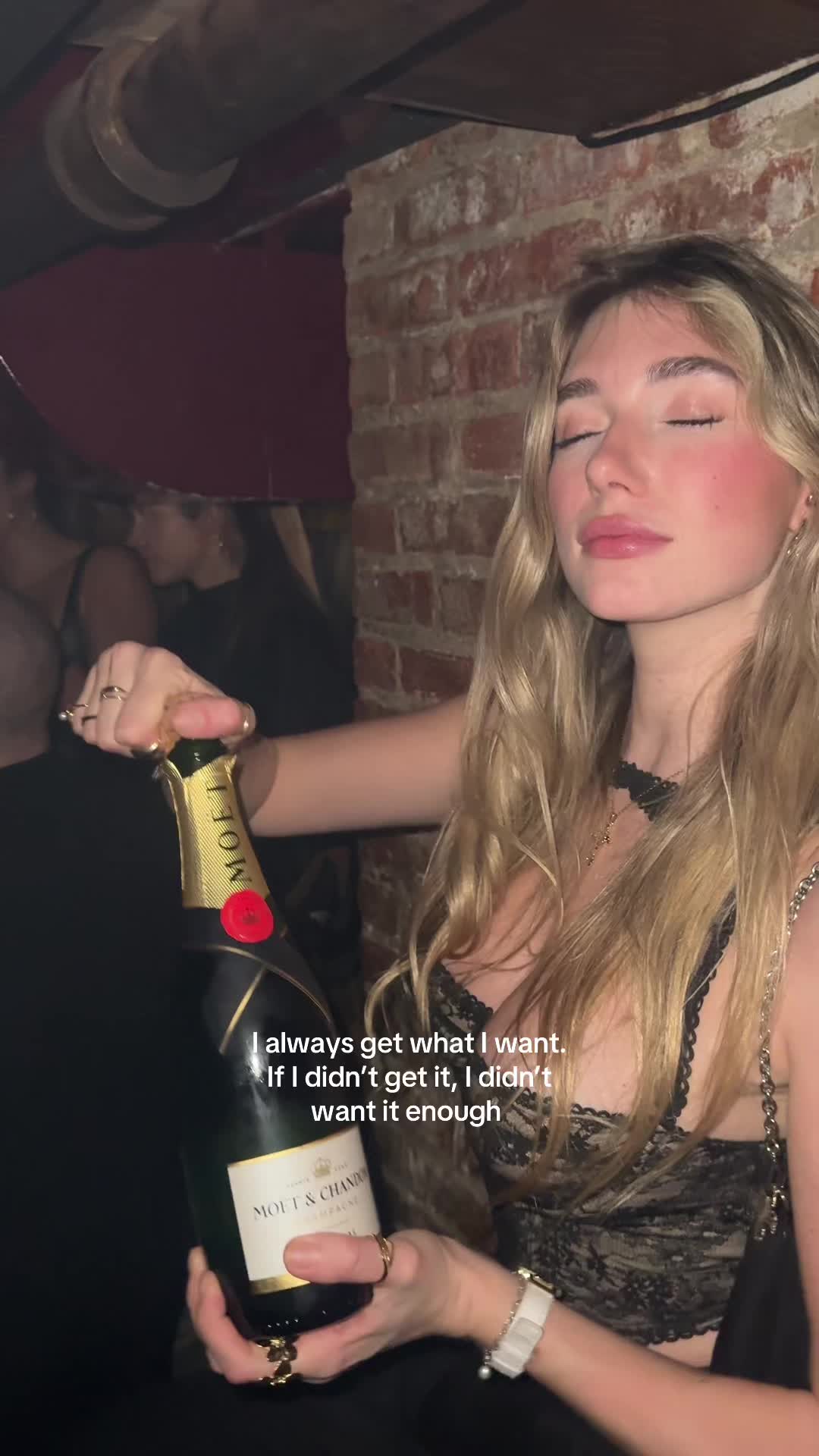 @Billie ✨