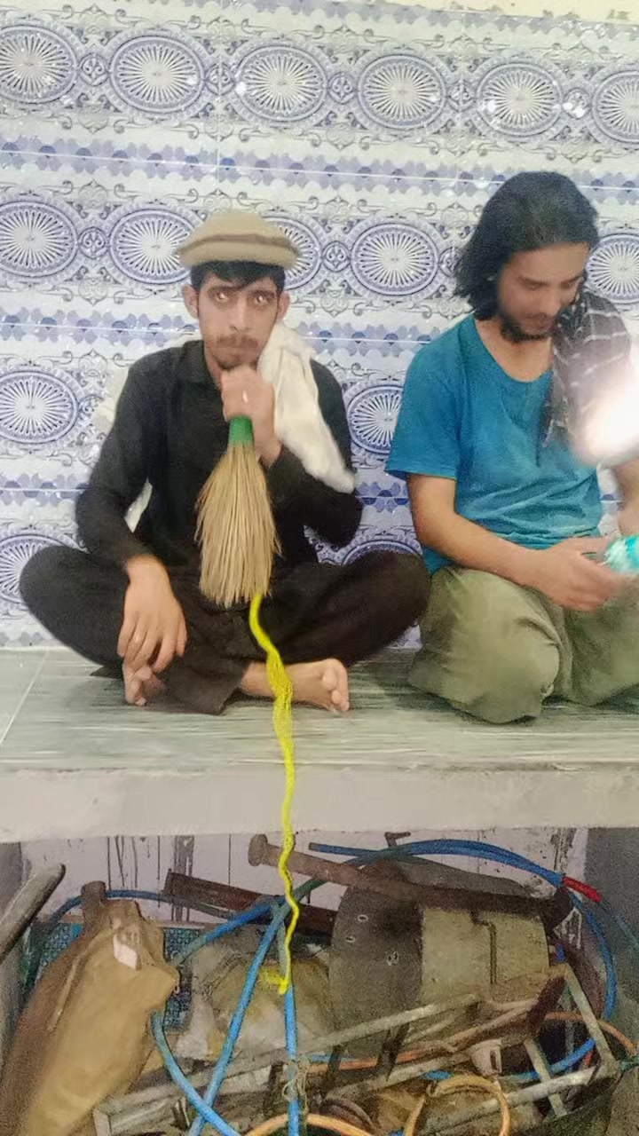 @👑 عباسی صاحب(مری)
