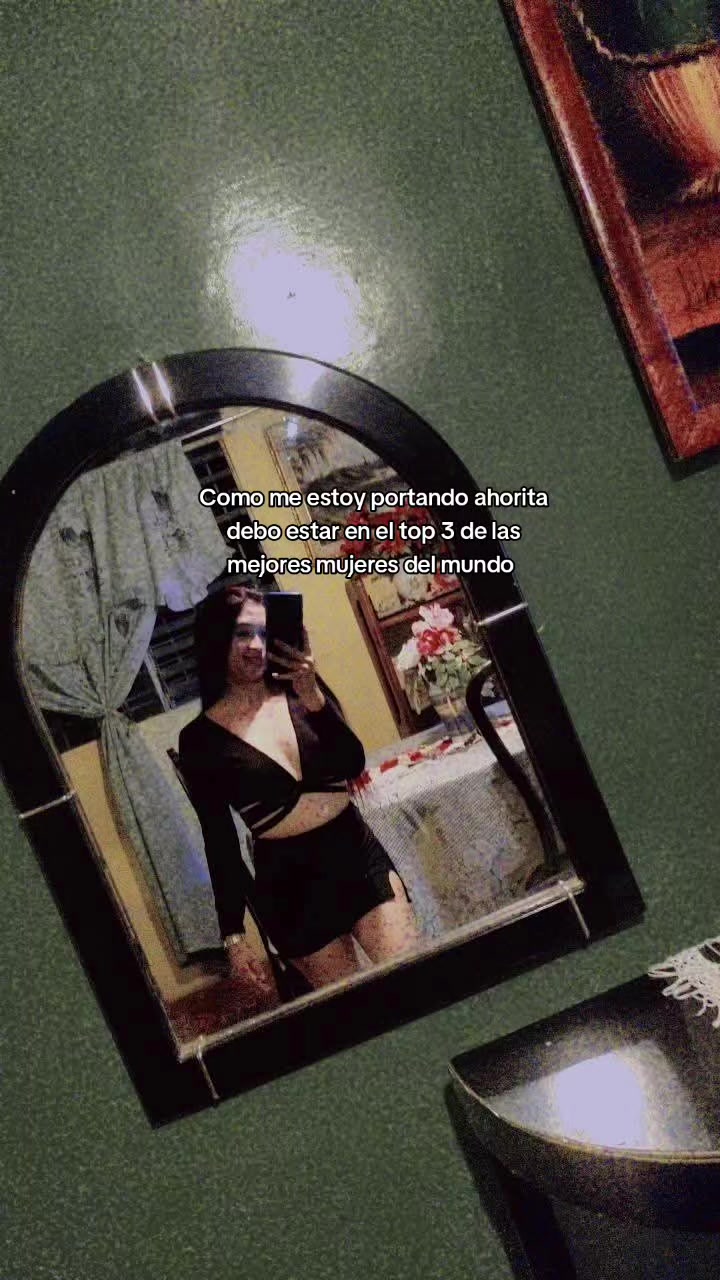 @𝒴