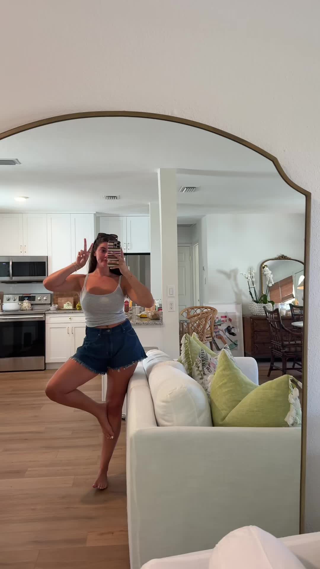 @Gabi Mellody
