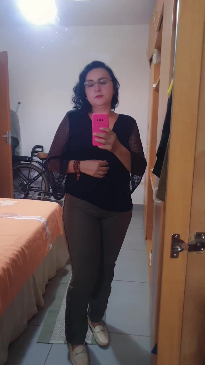 @valbarbosa