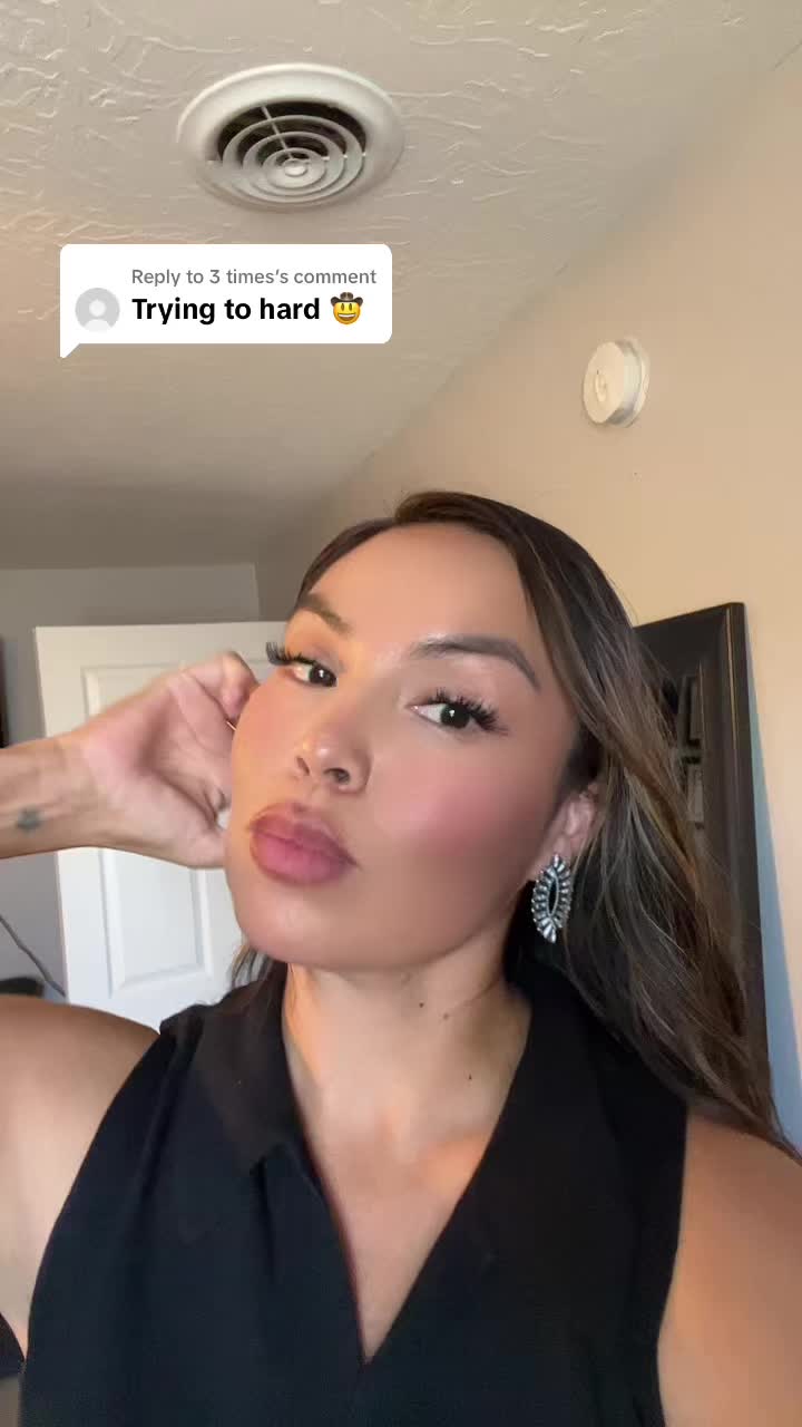 @Vee🤍
