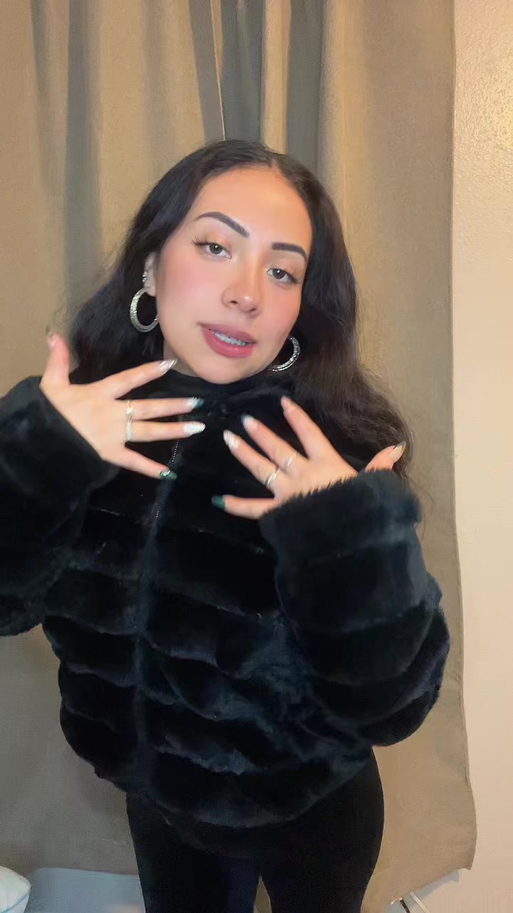 @Anika Garc&iacute;a🖇️🤍🍒