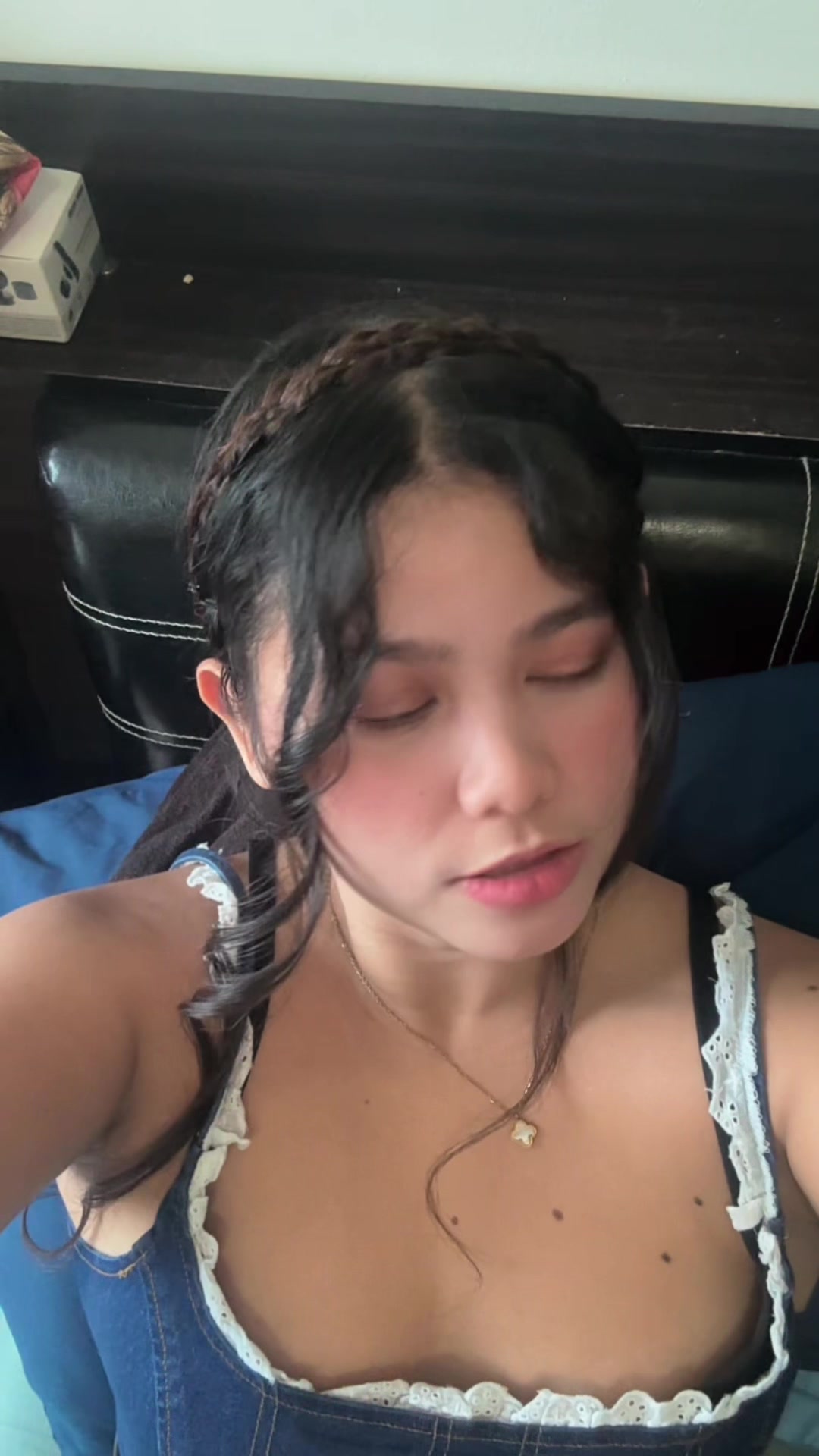@Elley27
