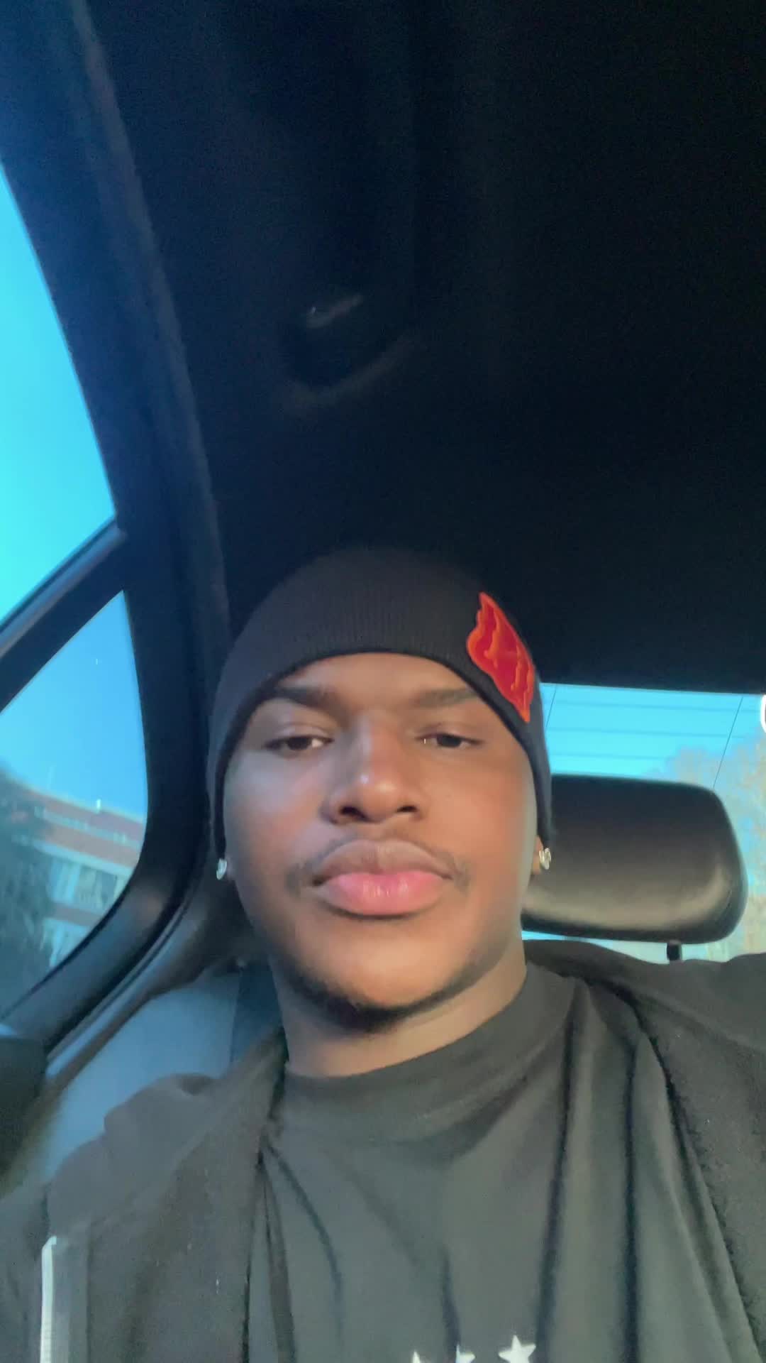@4