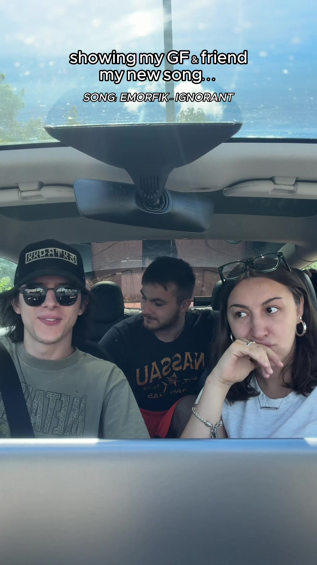 @emorfik