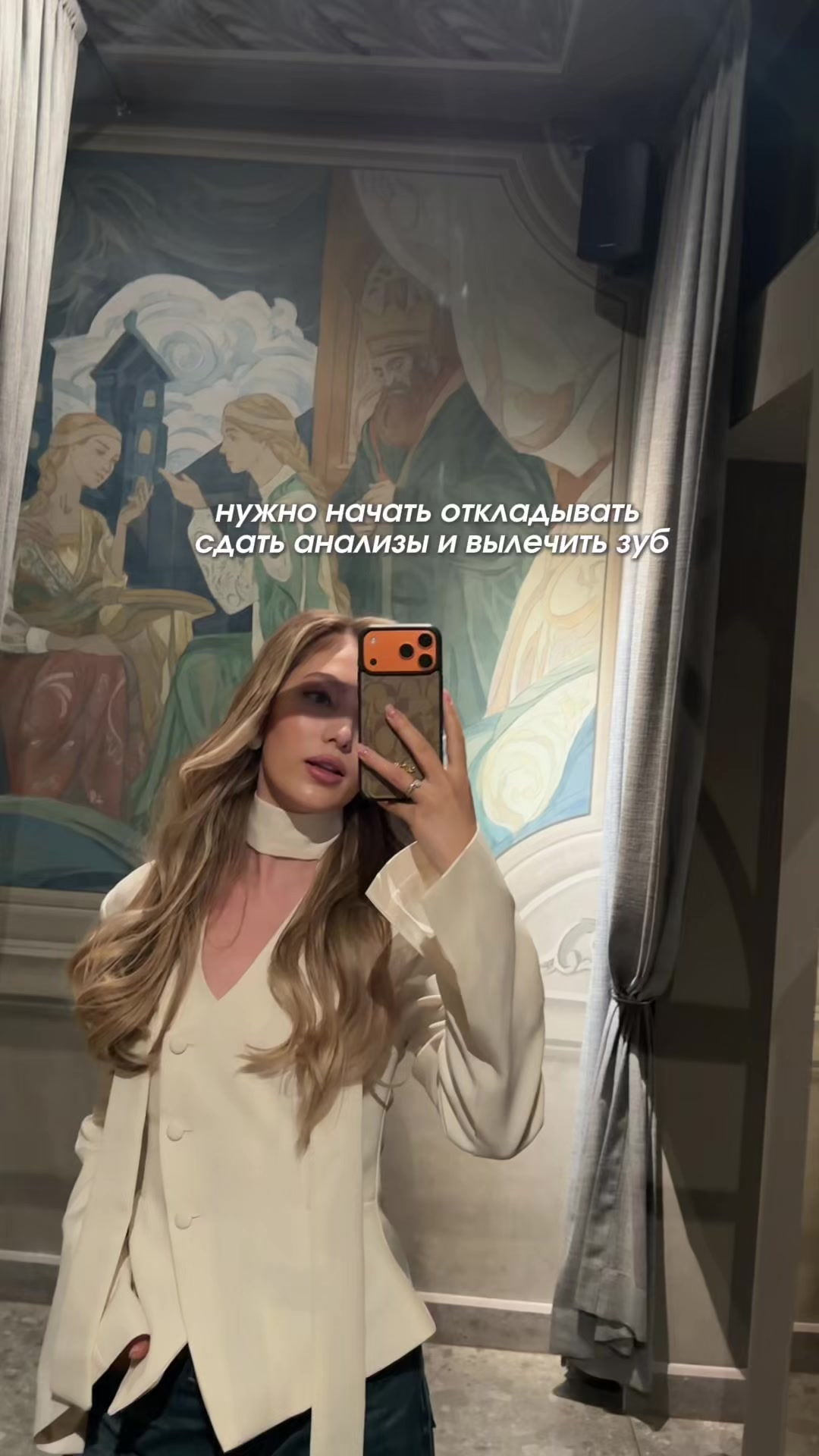 @Vikisaay