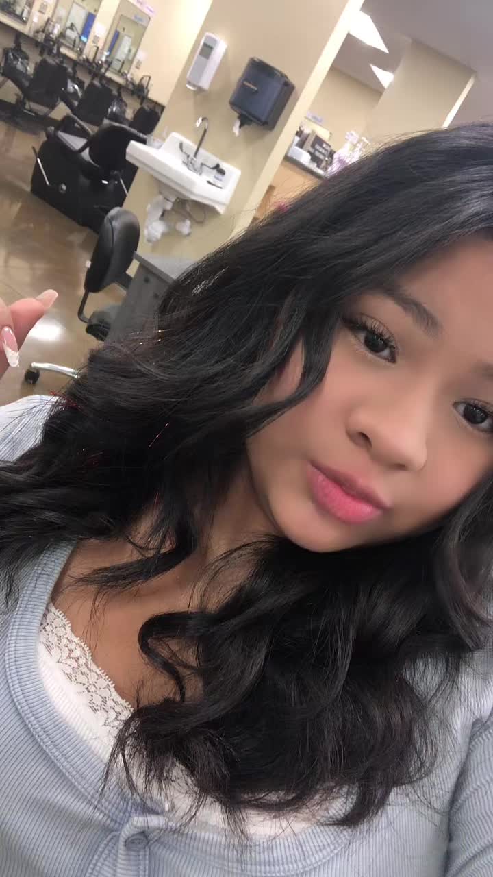 @Emi melanie