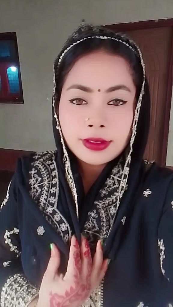 @Aliya Khan