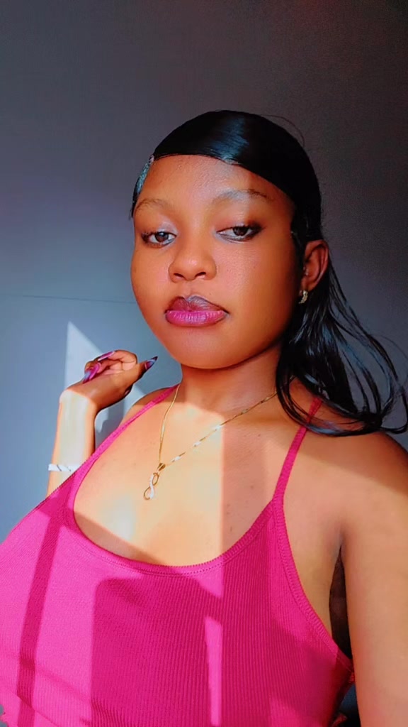 @Cindy🌹💜